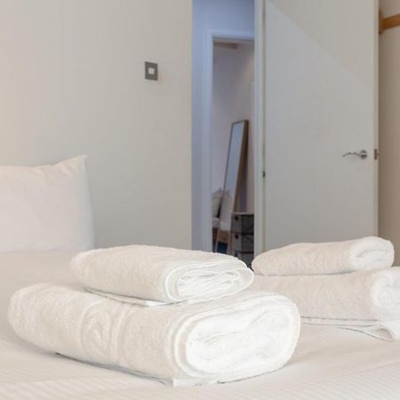 Fantastic 2 Bedroom Apartment In Central Londra Exterior foto