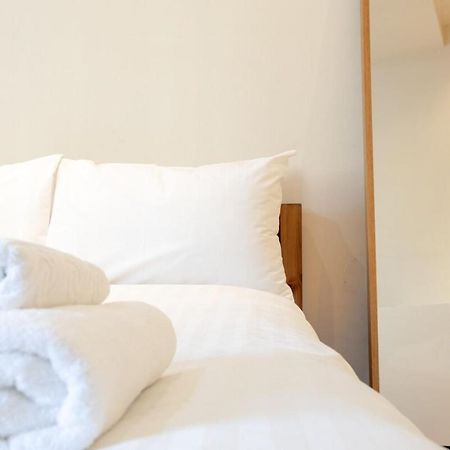 Fantastic 2 Bedroom Apartment In Central Londra Exterior foto