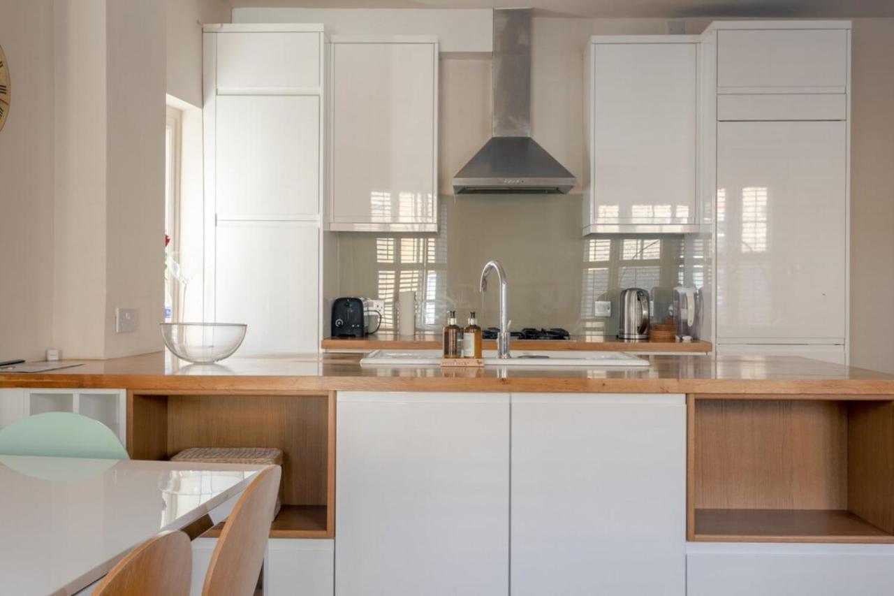 Fantastic 2 Bedroom Apartment In Central Londra Exterior foto